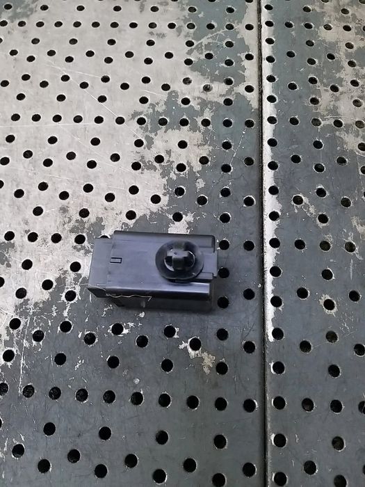 Releu 1.0 b hyundai i10 ba ia 952403t200