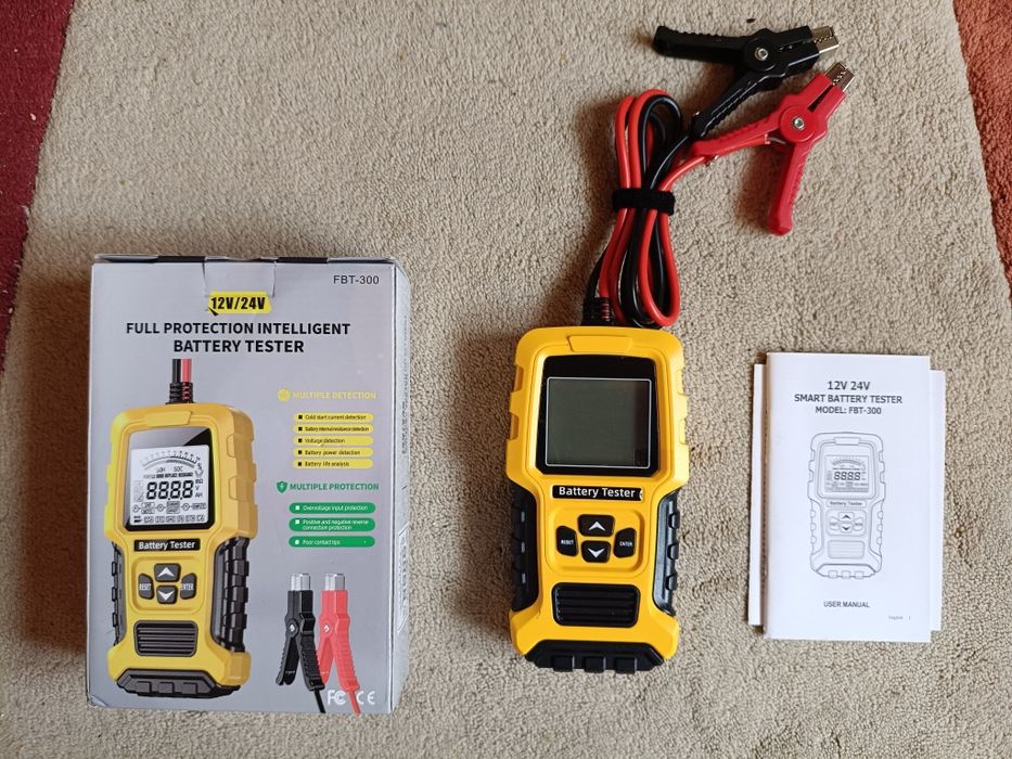 Foxsur FBT-300 - Tester / Analizor Baterie Auto 12 V / 24 V, rating 100-2000 CCA, capacitate 2-220 Ah - NOU / SIGILAT