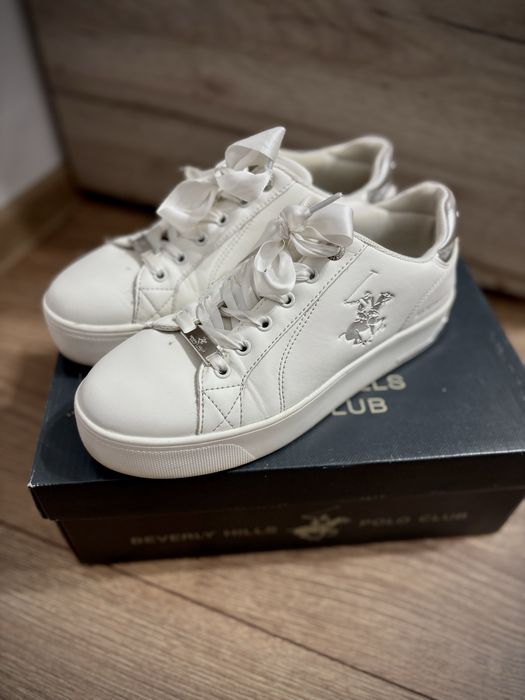 Adidasi Polo, albi , casual