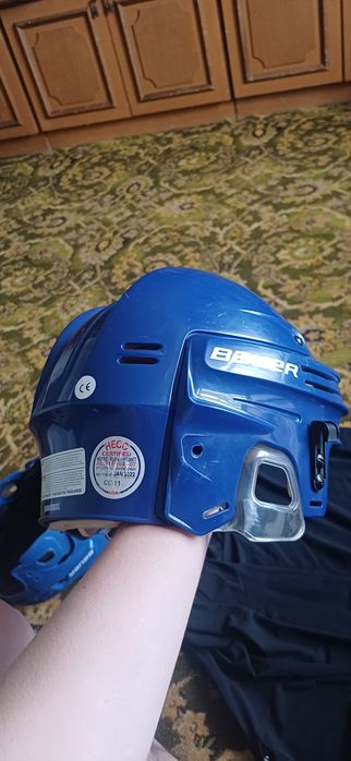 Шлема Bauer BHH 4500 и BHH 2100