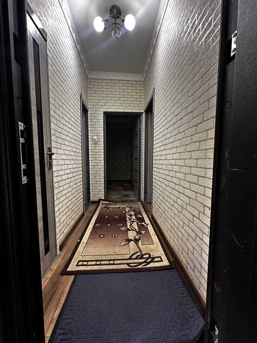 продам квартиру чиланзар 14 кв афруз 3/4/4 71000