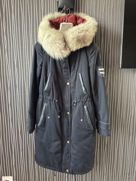 Продам парку в идеальном состоянии