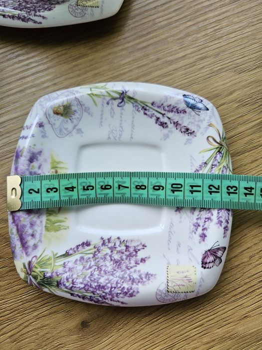 Set 4 cesti si 4 farfurioare model lavanda