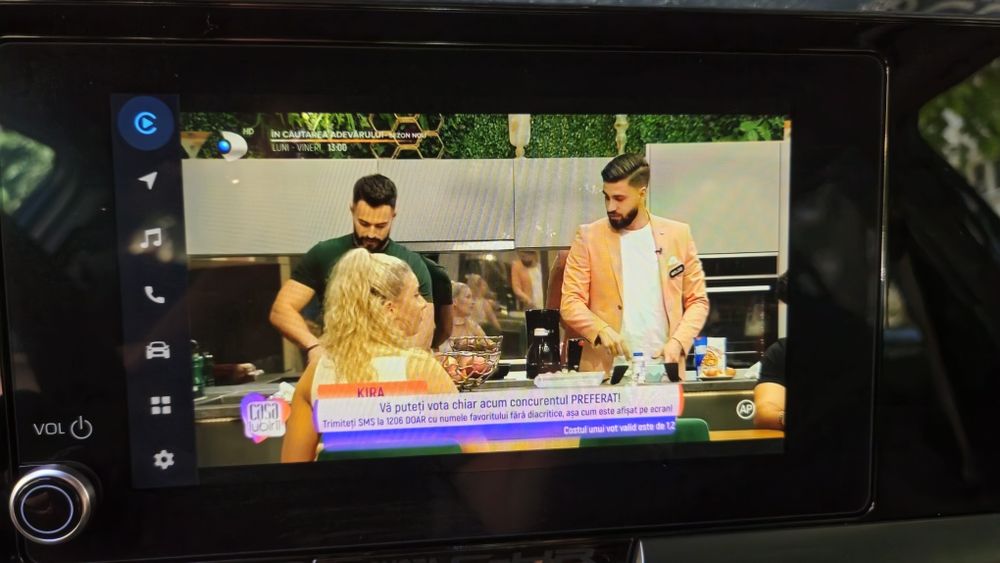 Card Play/ Android  Auto Ai Box /4Gb Ram,64 Gb memorie ,YouTube,Netfli