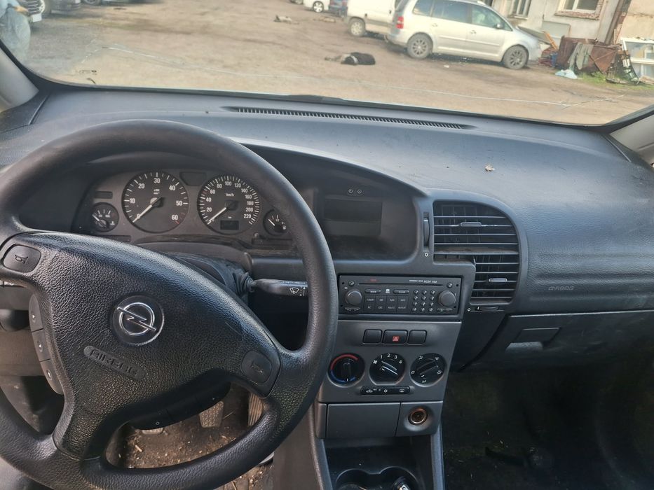 Opel zafira 2.2dti 125кс на части