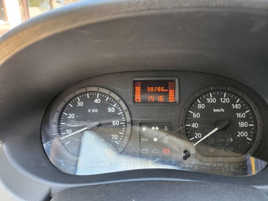 Logan 1.2 benzină (2012)-Doar 38.000 km reali, stare impecabilă!