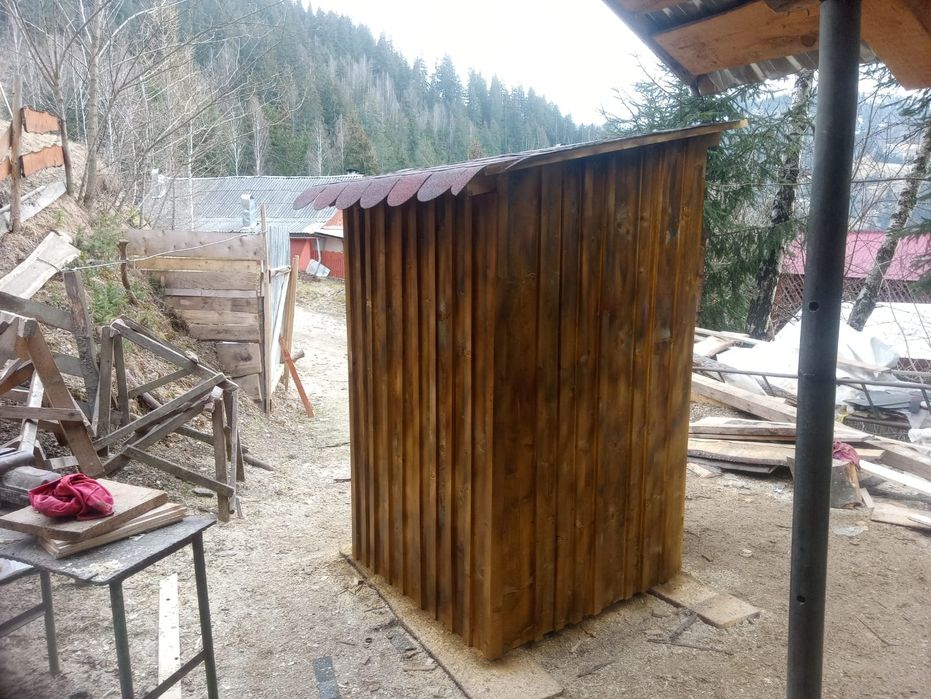 Toaletă de grădină WC