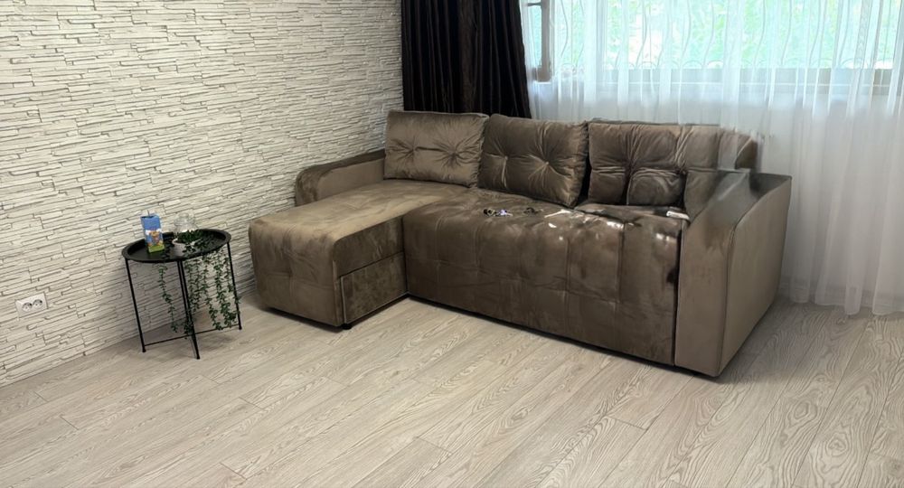 De închiriat apartament cu 2 camere