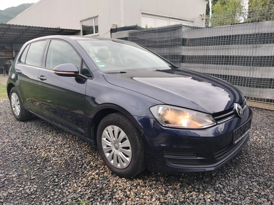 Volkswagen Golf An 2015 Euro 6 Asistență la parcare/dublu climatronic