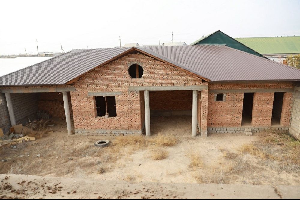 Сотилади Саловатда