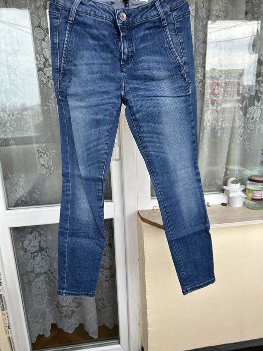 Дамски дънки по 3€ Всички дънки 12€