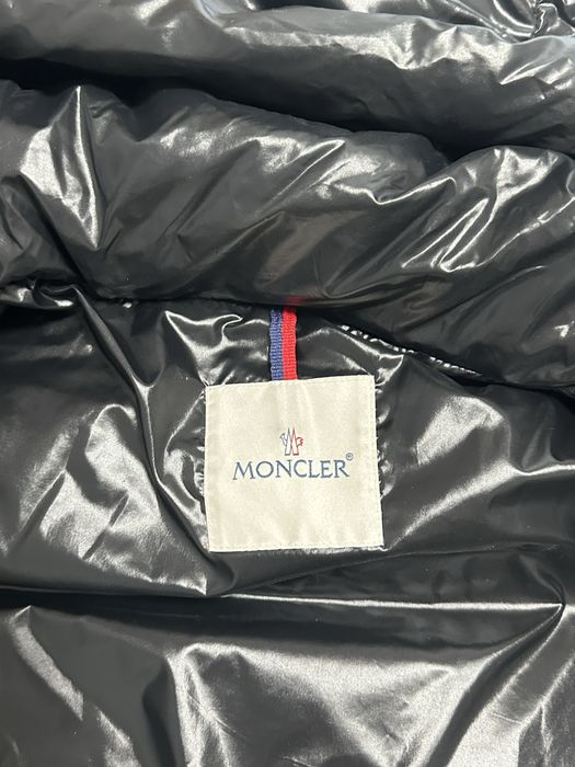 Geaca moncler neagra