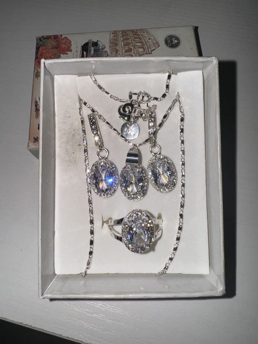 Серебряный комплект 925 пробы