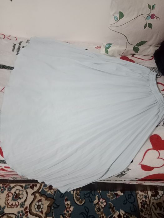 Юбки и кофта по выгодной цене