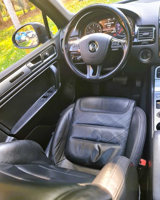 Volkswagen Touareg 3.0 TDI 262 CP (Euro 6 fara adblue)