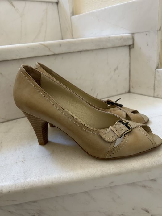 Дамски обувки на ток-естествена кожа,нови