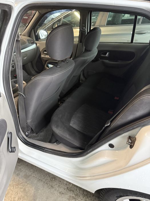 Doar 1.500€ renault symbol