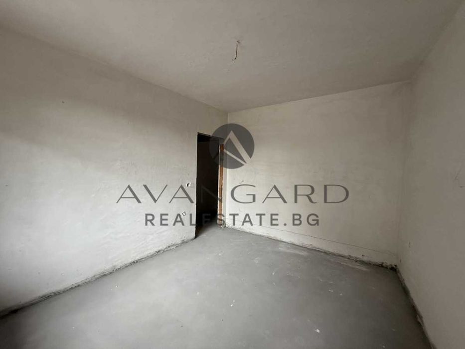 Продава се Тристаен апартамент в Пловдив, Център - 61 кв.м за 2164 €/кв.м - Снимка #5