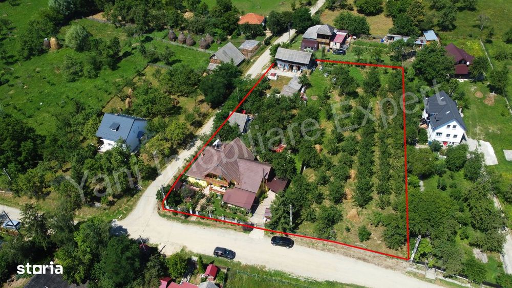 Casă de vânzare în comuna Brăduleț, județ Argeș.