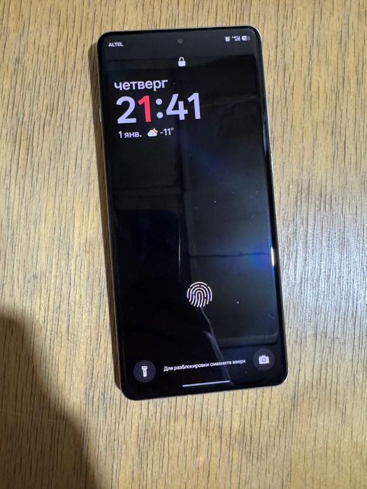 Oneplus 12 в хорошем состоянии