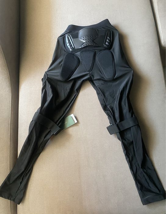 Екипировка за мотор - горнище, долнище, ръкавици и маска