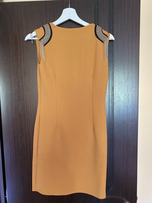 Луксозна Дамска Рокля