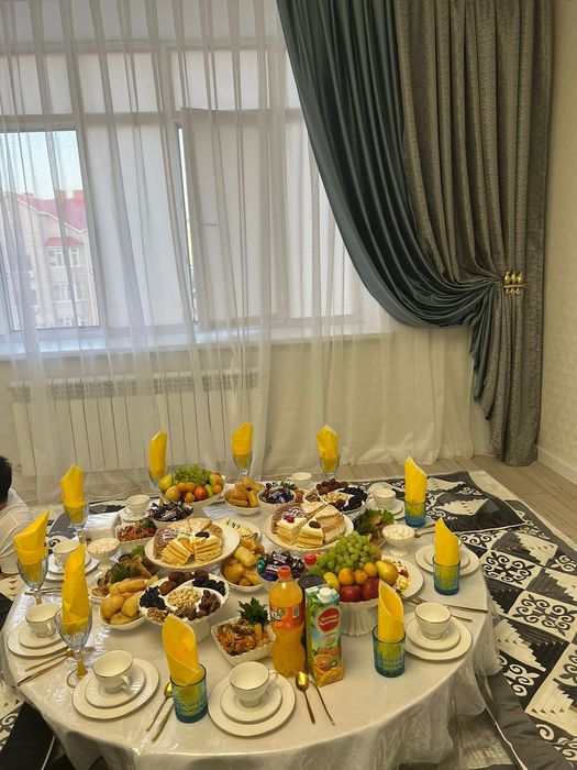 Круглый стол дөңгелек столдар