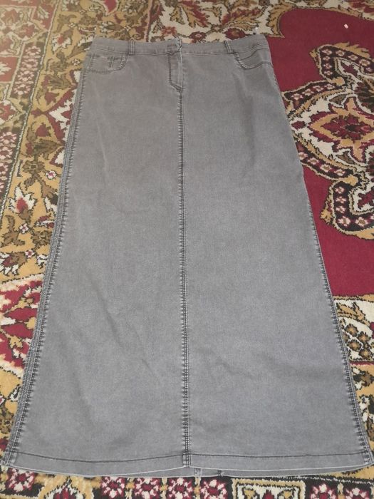Turkiya yubka jensi