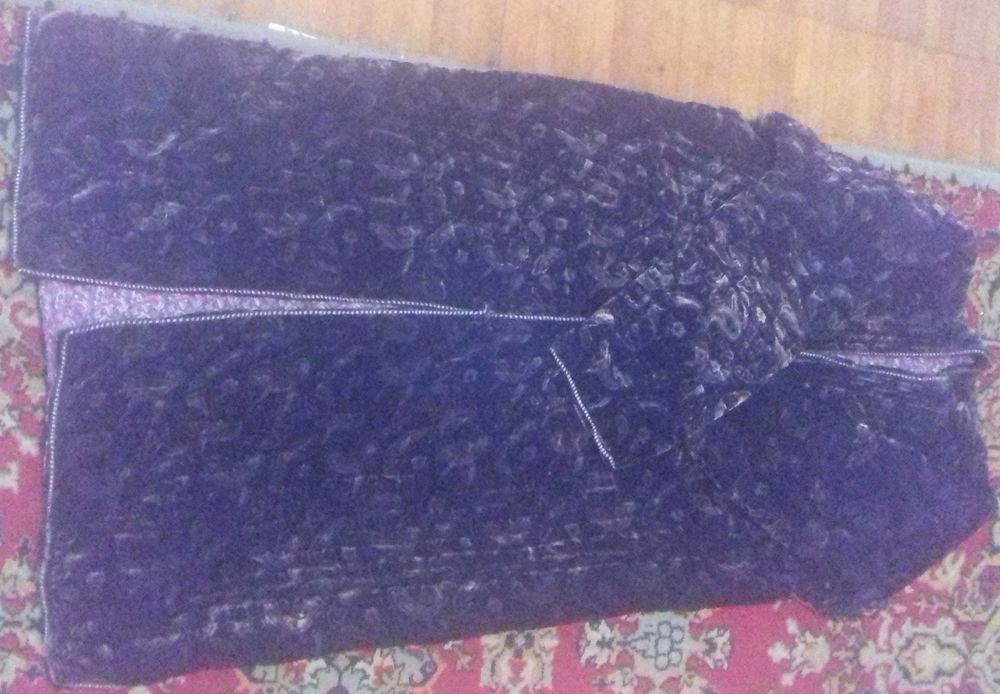 чўпон тўнла сотилади