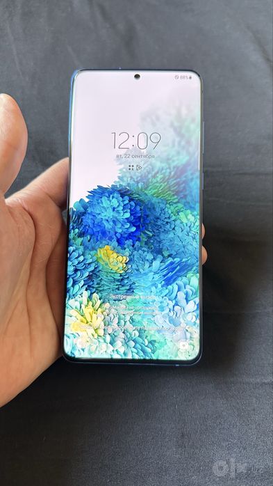 Samsung S 20 plus 12/256 Gb флагман холати идеал + холатда бир кол!