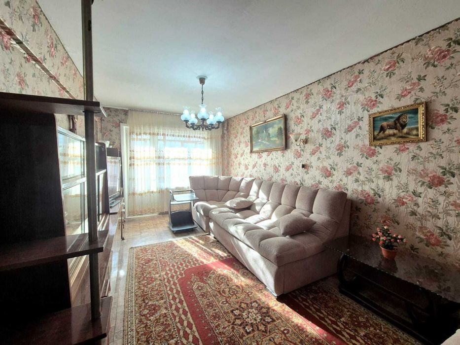 Продам 3к на 2 этаже возле школы №9