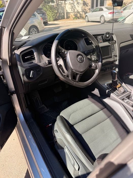 Volkswagen Golf 2014 diesel, 7.547 € — imagine 5