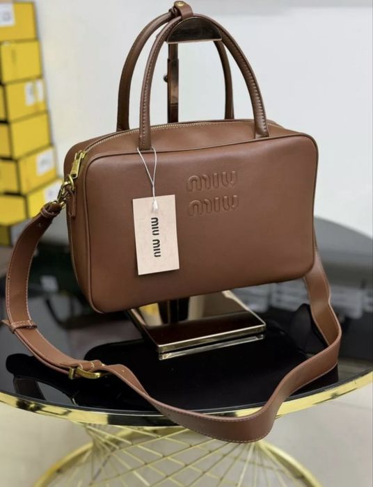 Продам сумку оригинал Miumiu