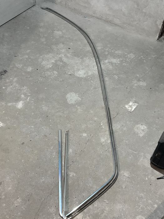 Лайсни за над вратите Audi A4 B6