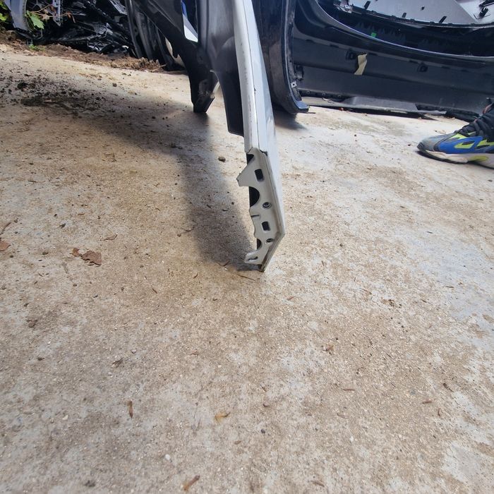 Skoda Enyaq 2022 предна броня 3бр.