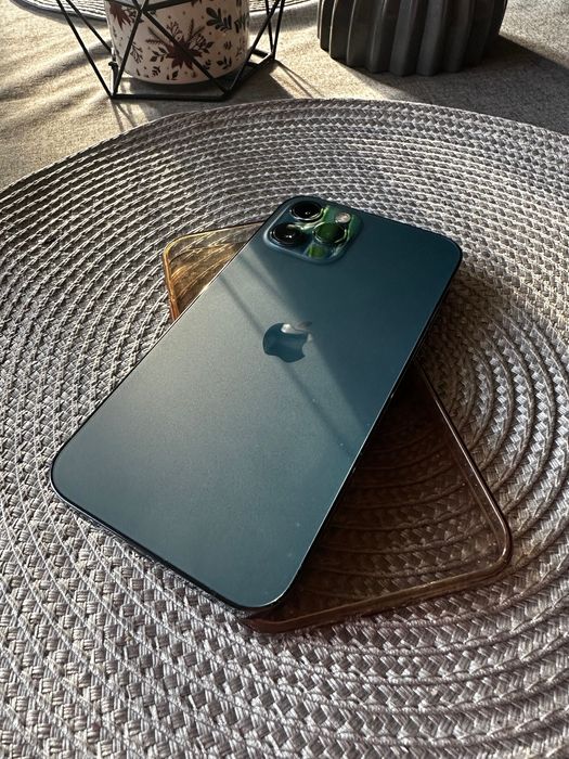 iPhone 12 PRO Blue Отличен фабрично отключен