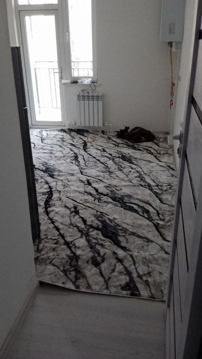 #Ijara #Kvartira #Novastroyka  Sergeli, Yangi darxon. 3 xona. QIZLARga