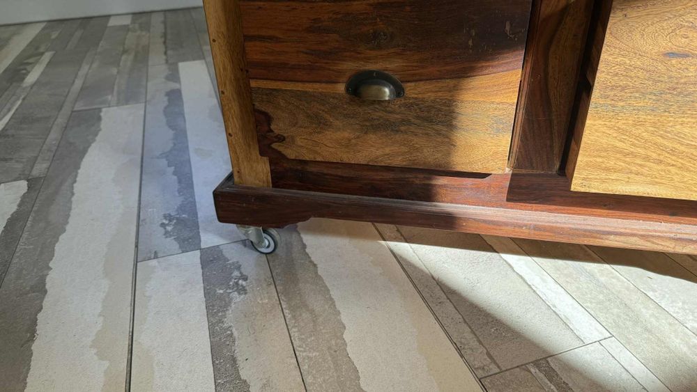 Холна маса Масив Шишамово дърво тип ракла