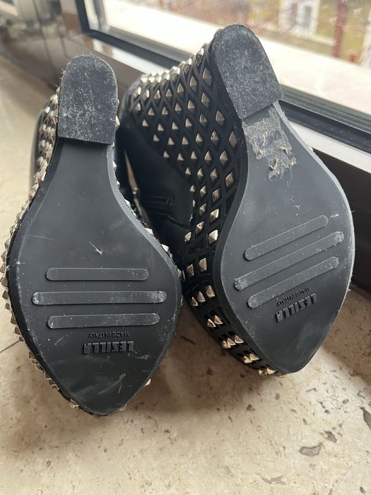 Le Silla ghete - 35 - piele, negru, ca noi