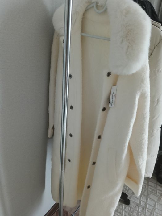 Роутер, шубы , микр печь