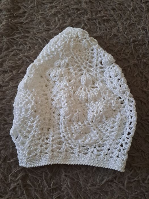 Продам бирет кружевной