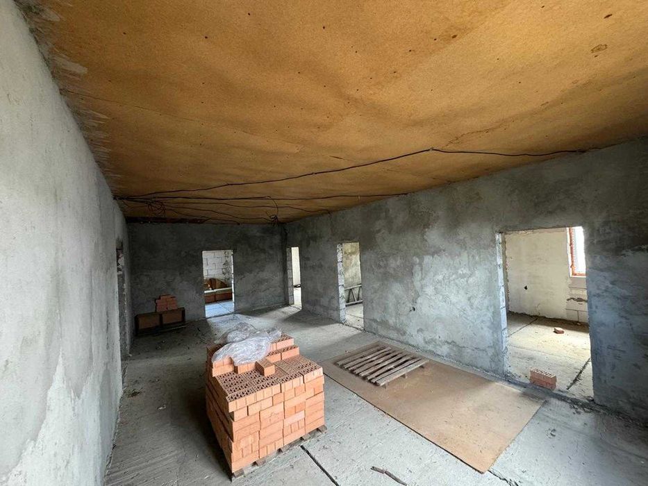 продается дом в Жилом Массиве Дружба