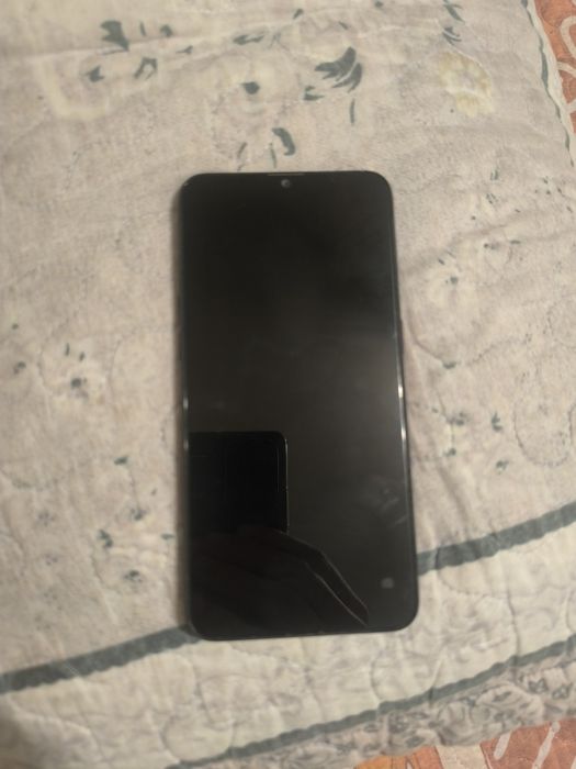 Поодам телефон Оппо А5S