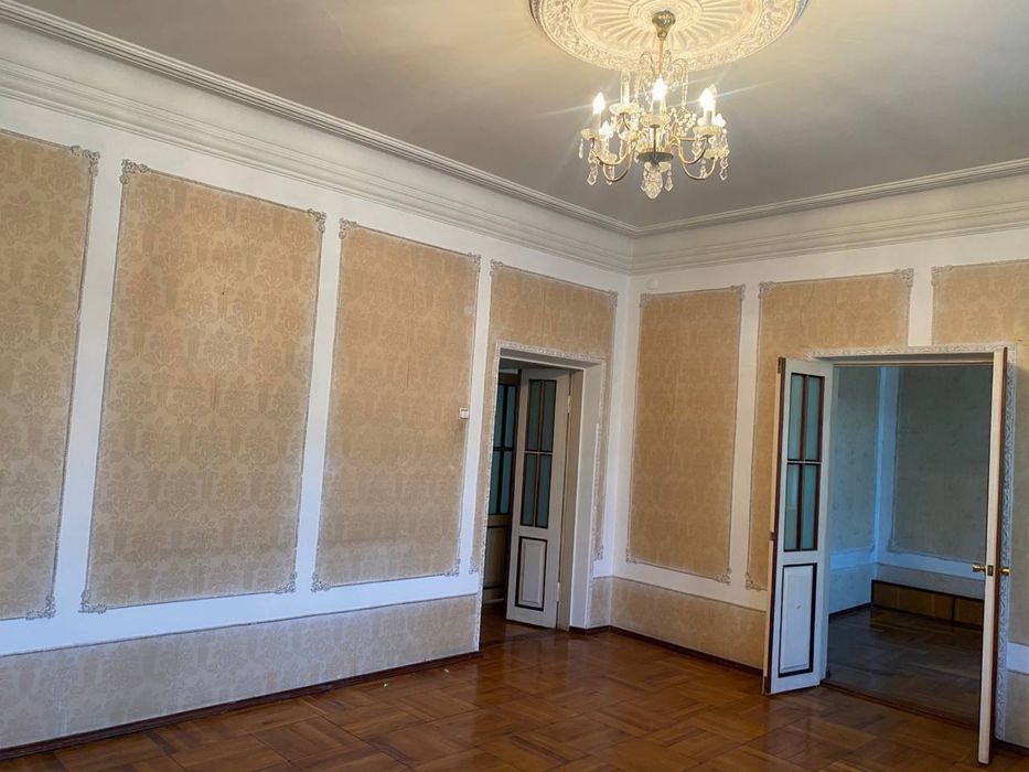 Продается дом в Мирабадском районе