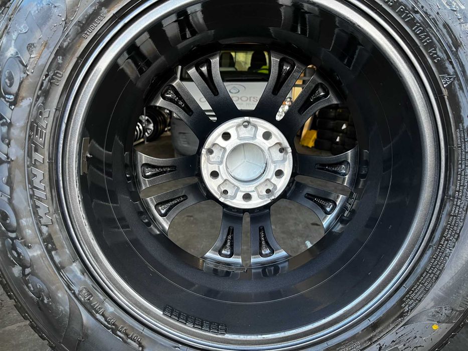 Set complet roti iarna Mercedes Benz GLC 235 65 R 17 Pirelli Winter