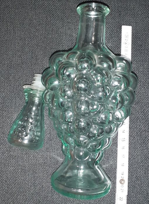 Стъклена бутилка