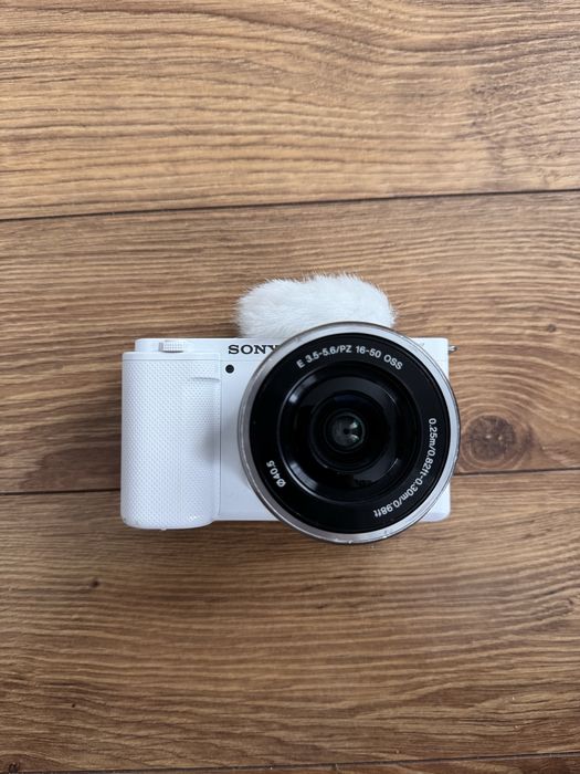 камера Sony ZV-E10