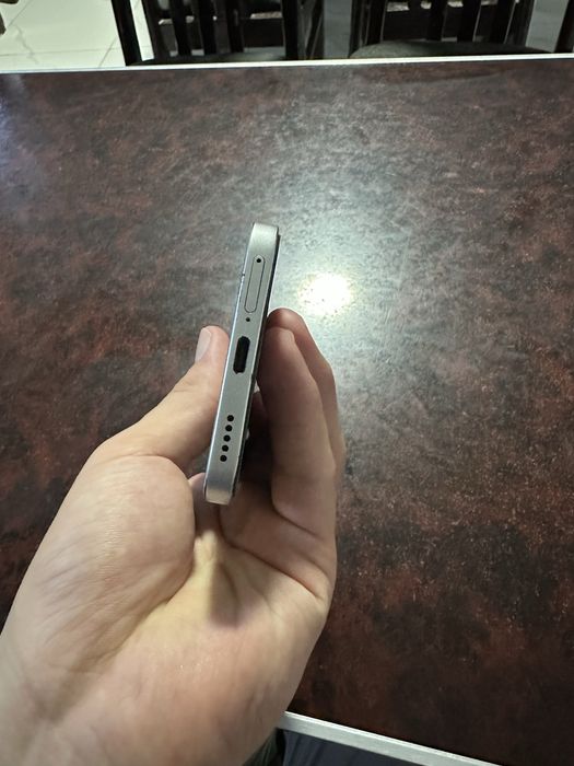 Honor 400 lite sotiladii