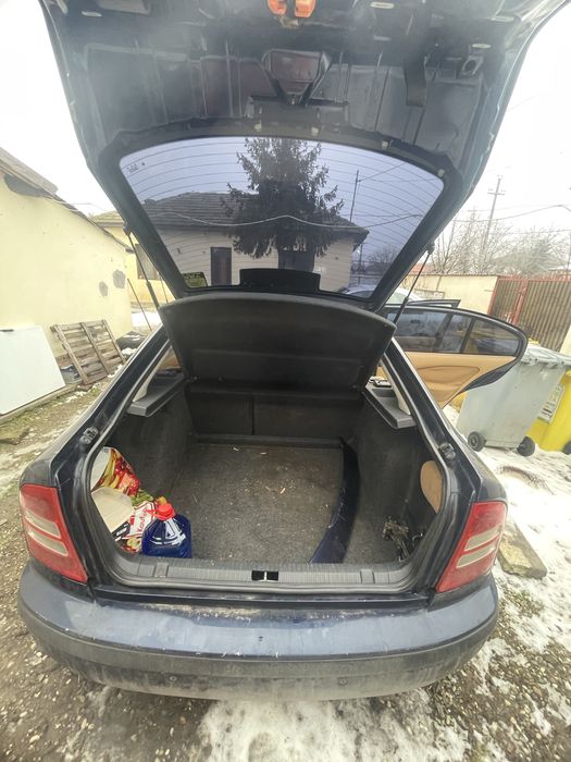 Vând Skoda Octavia 1