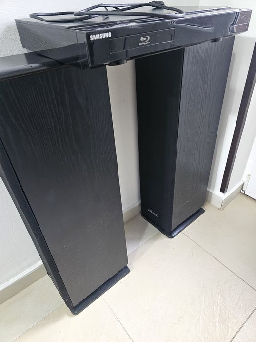 Samsung Blue-Ray Disc HOME CINEMA SYSTEM Model HT-C5550